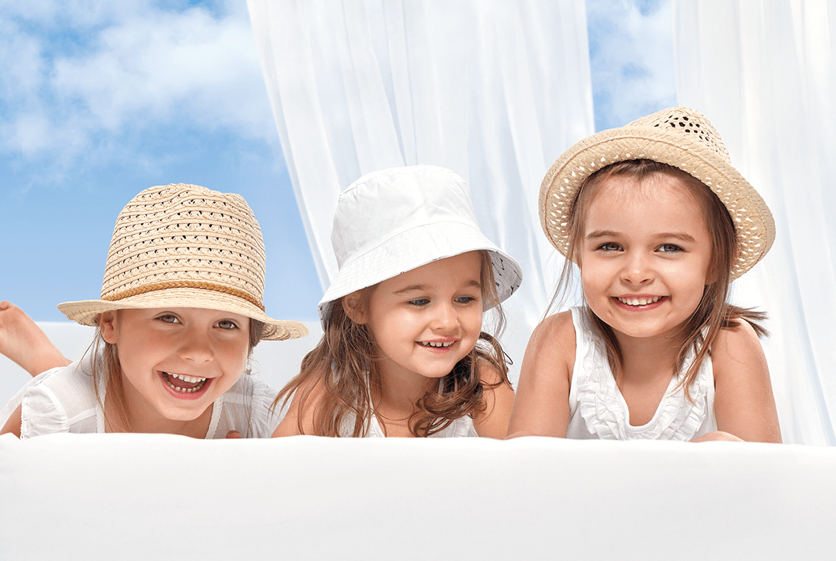 “I NEED A RELIABLE AND SAFE SUN PROTECTION FOR THE DELICATE SKIN OF MY CHILD”